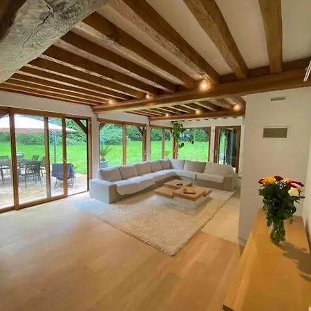 Villa Maison De Reve En Foret Saint-Gatien-des-Bois